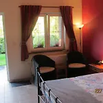 De La Lesse Celles (Namur)
