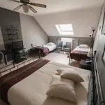 De La Lesse Hotel 3*