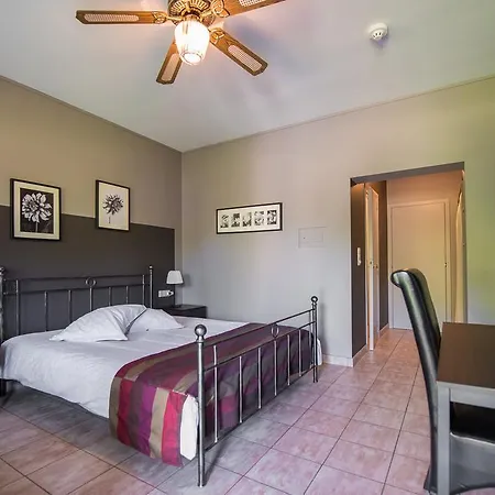 奥博格莱斯酒店