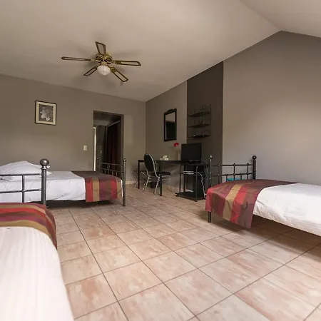 奥博格莱斯酒店 3*