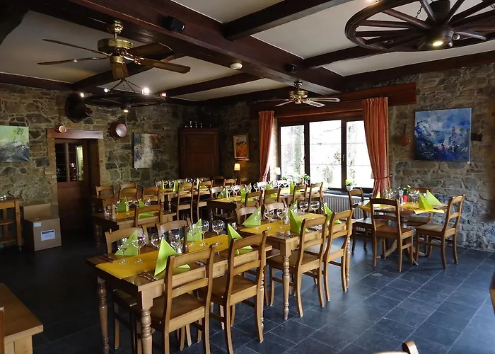 Ξενοδοχείο De La Lesse 3*