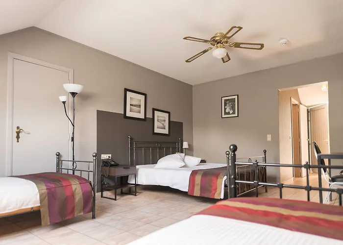 Ξενοδοχείο De La Lesse Celles (Namur)