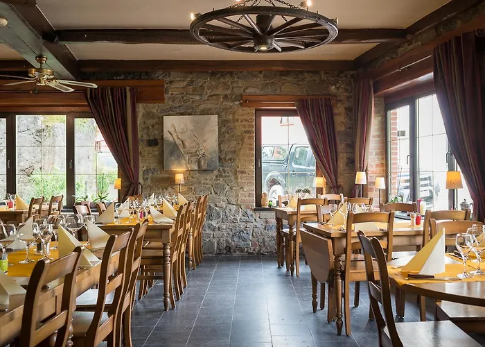 Ξενοδοχείο De La Lesse 3*